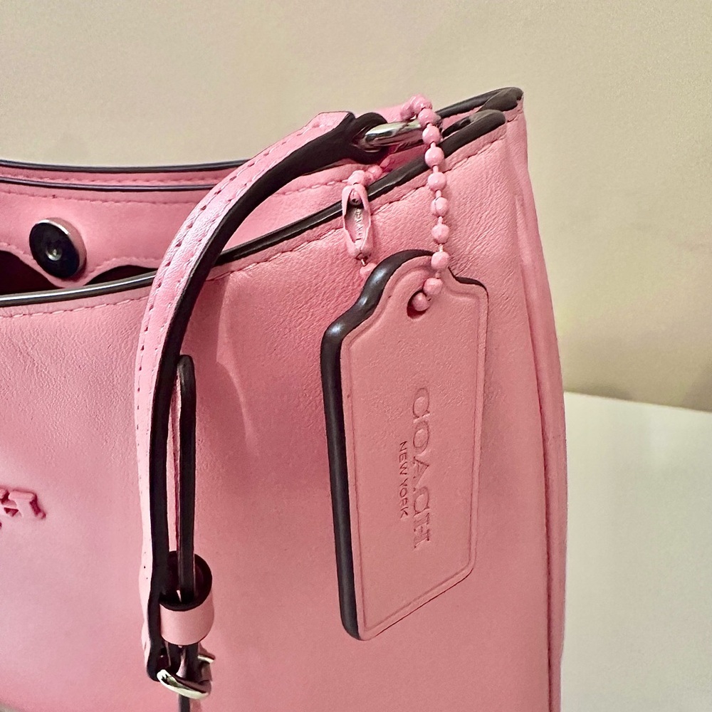 Pink Coach bag, coach shoulder bag,  mini pink bag, wristlet, babypink, Barbie - Picture 8 of 14
